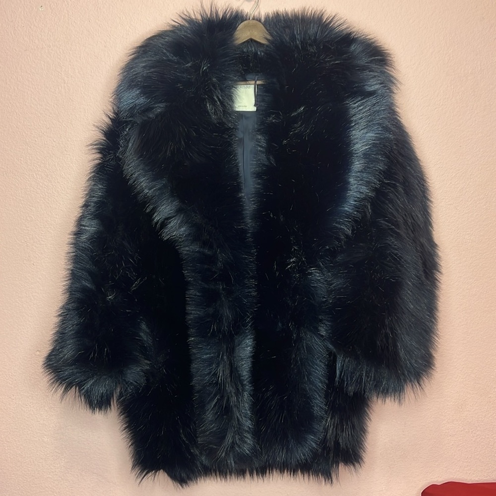 MaxMara Sportmax Women's Raid Oversized Faux Fur Coat in Ultramarine. Size L - Picture 3 of 10